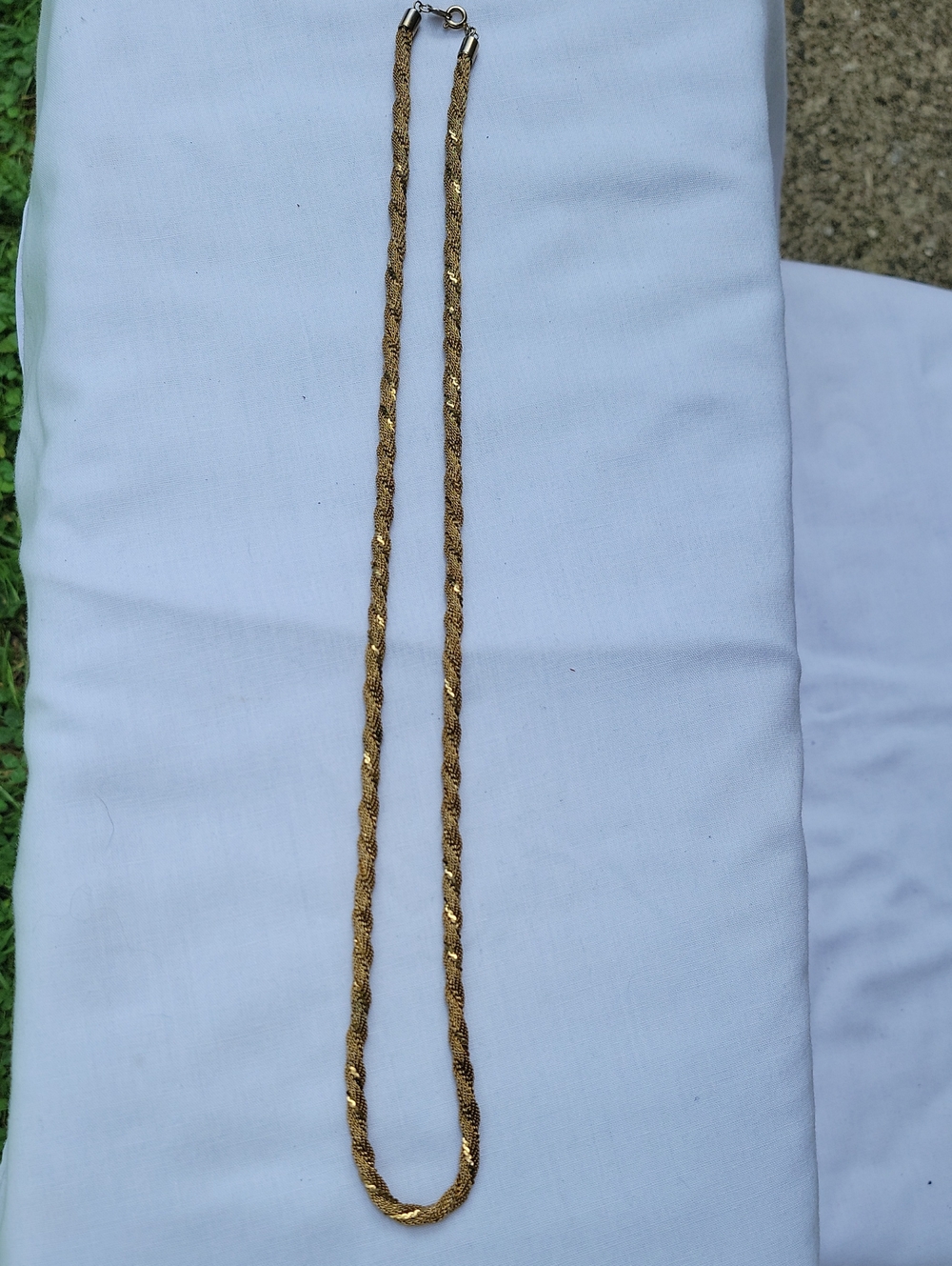 Vintage Gold Tone Twisted Rope Mesh Chain Necklace
